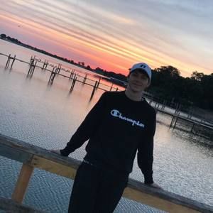 Meet your Posher, Brody